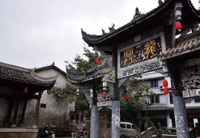 小猫钓鱼游戏龙王版有船